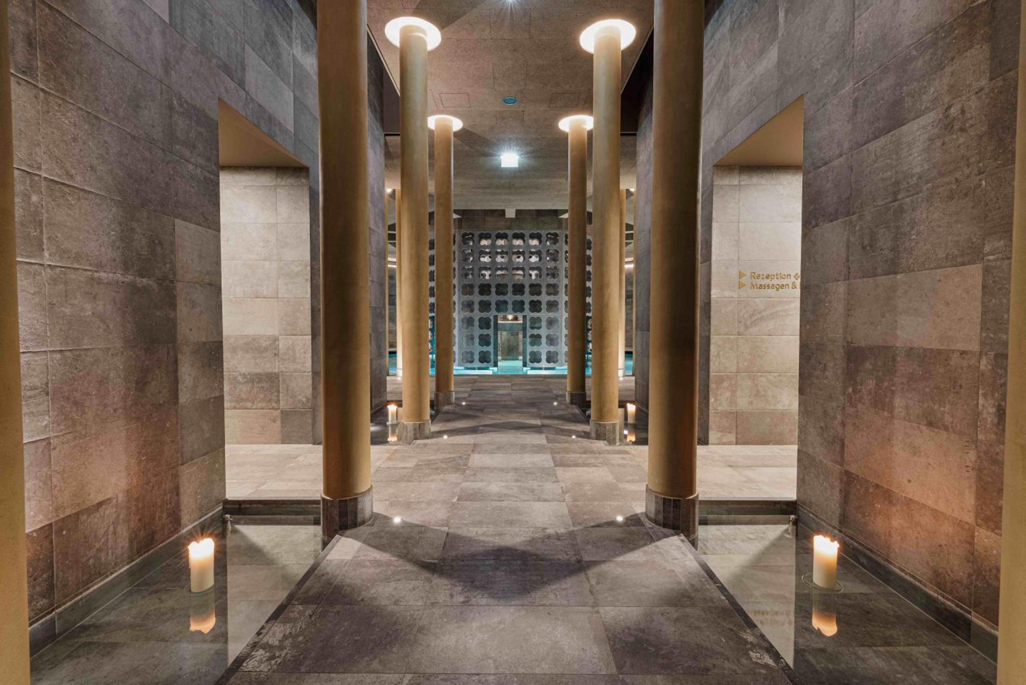 Therme Laa - Hotel & Silent Spa لا ان دير تيا المظهر الخارجي الصورة